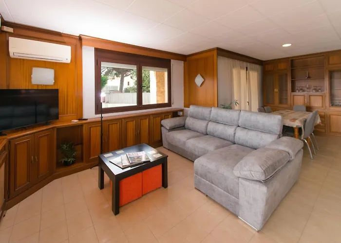 Emporion Puigsesforques House In Calonge Spacious And Bright